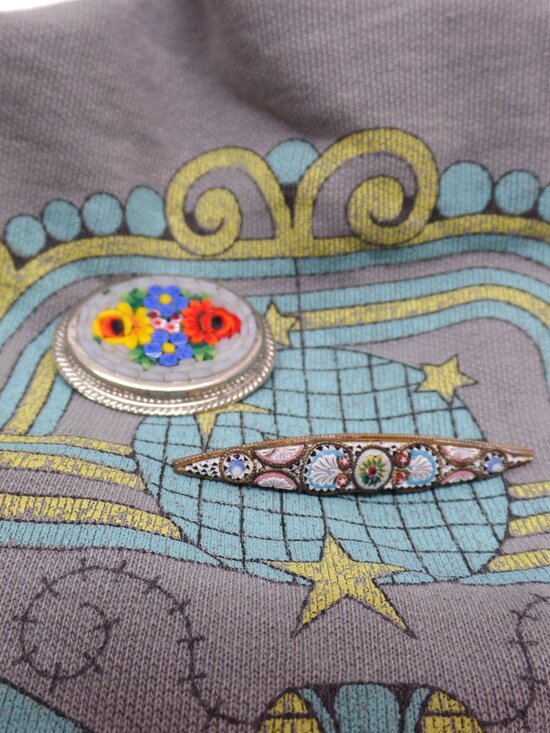 |MADE IN ITALY Jewelry - Vintage Italian Micro Mosaic Floral Brooch Pin SET of 2